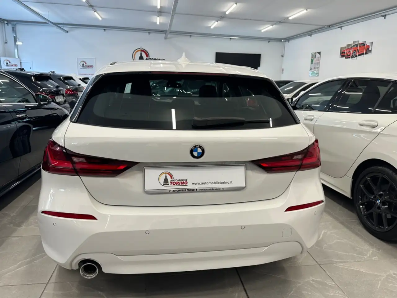 BMW 118 118i 5p. Business Advantage 5