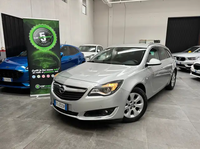 Opel Insignia Tourer 1.6 cdti Cosmo business 136cv at6