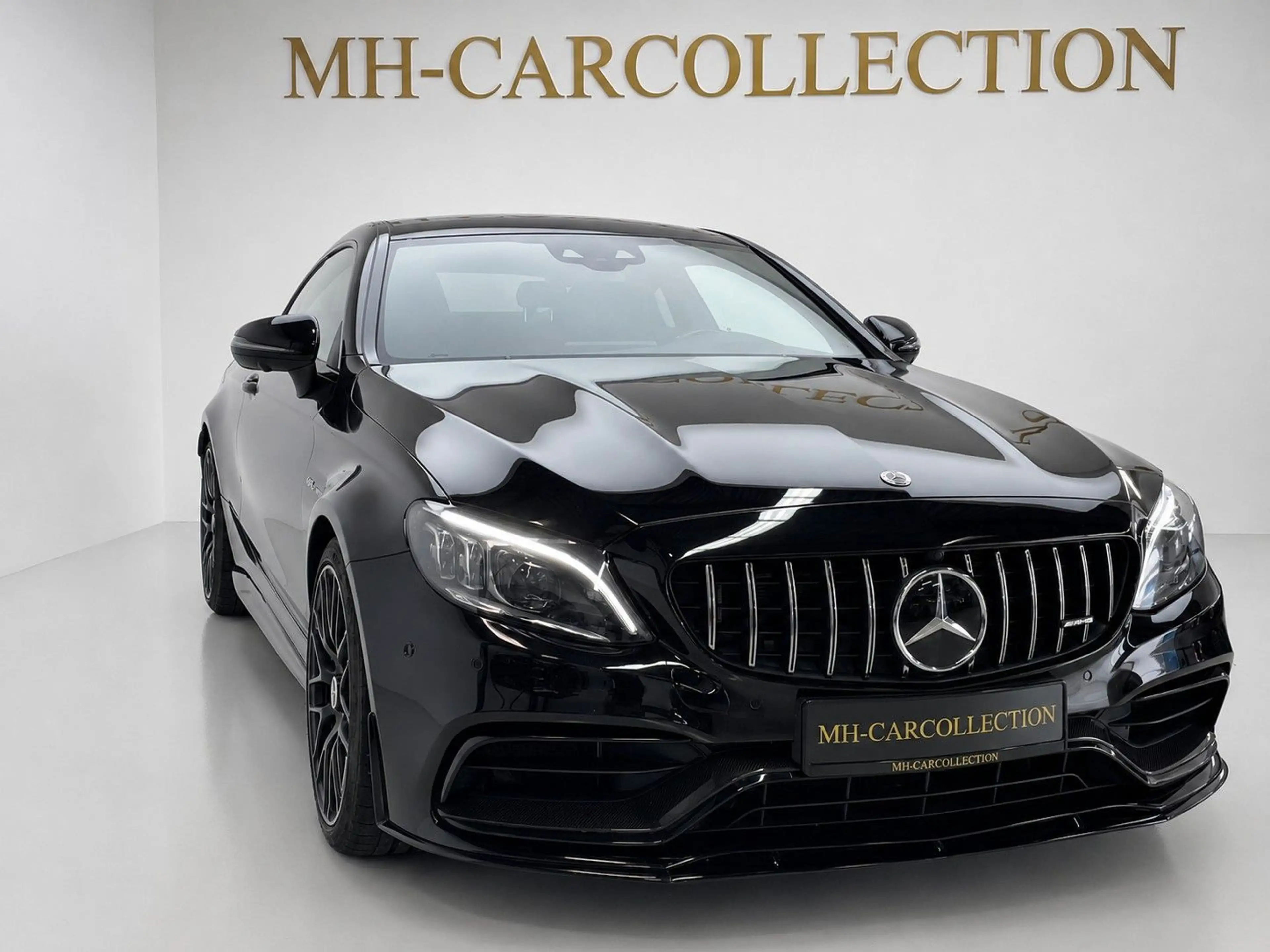 Mercedes-Benz C 63 AMG Coupe*1.HAND*Perfor-Seats-Abgas*Headup
