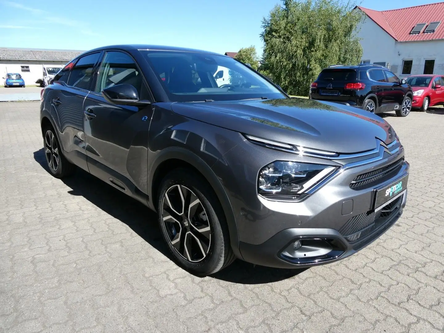 Citroen Sonstige e-C4 136 SHINE Grau - 2