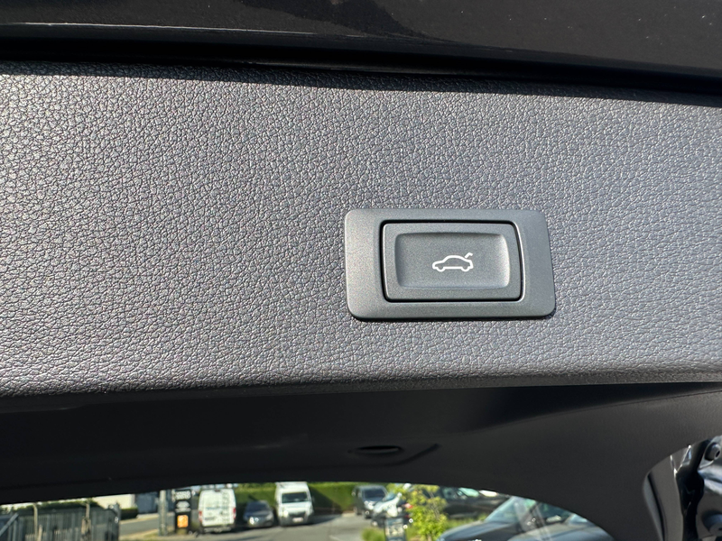 Audi Q2 1.5 TFSI Business Edition "S line" AUTOMAAT, S-tronic — photo 11