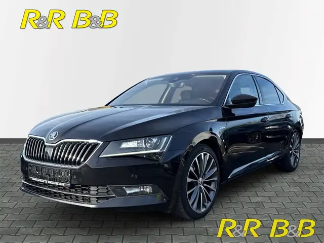 Skoda Superb 2.0 TDI L&K NAVI Bi-XENON AHK LEDER SITZHEIZUNG