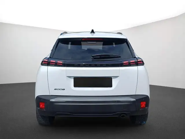 Peugeot 2008 view 3