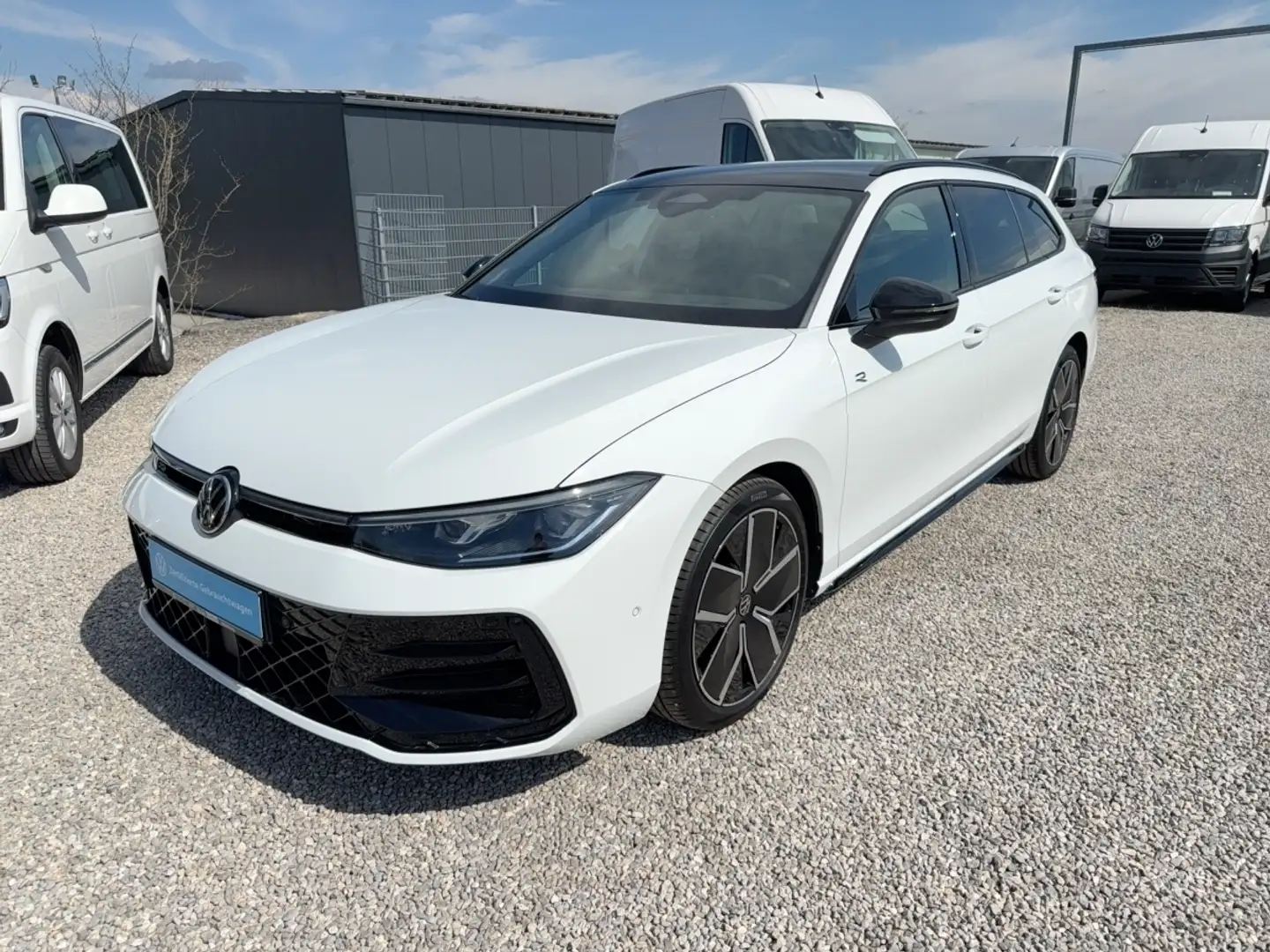 Volkswagen Passat Variant der Neue TDi R-Line Signature 360 Schwarz - 2