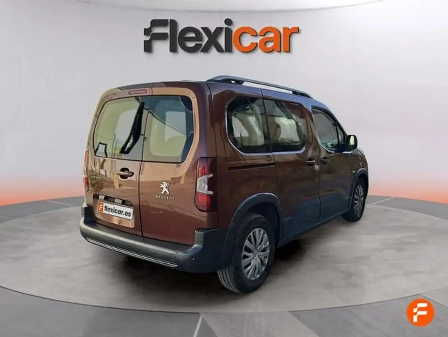 Peugeot Rifter Active Long PureTech 81kW Naranja - 2