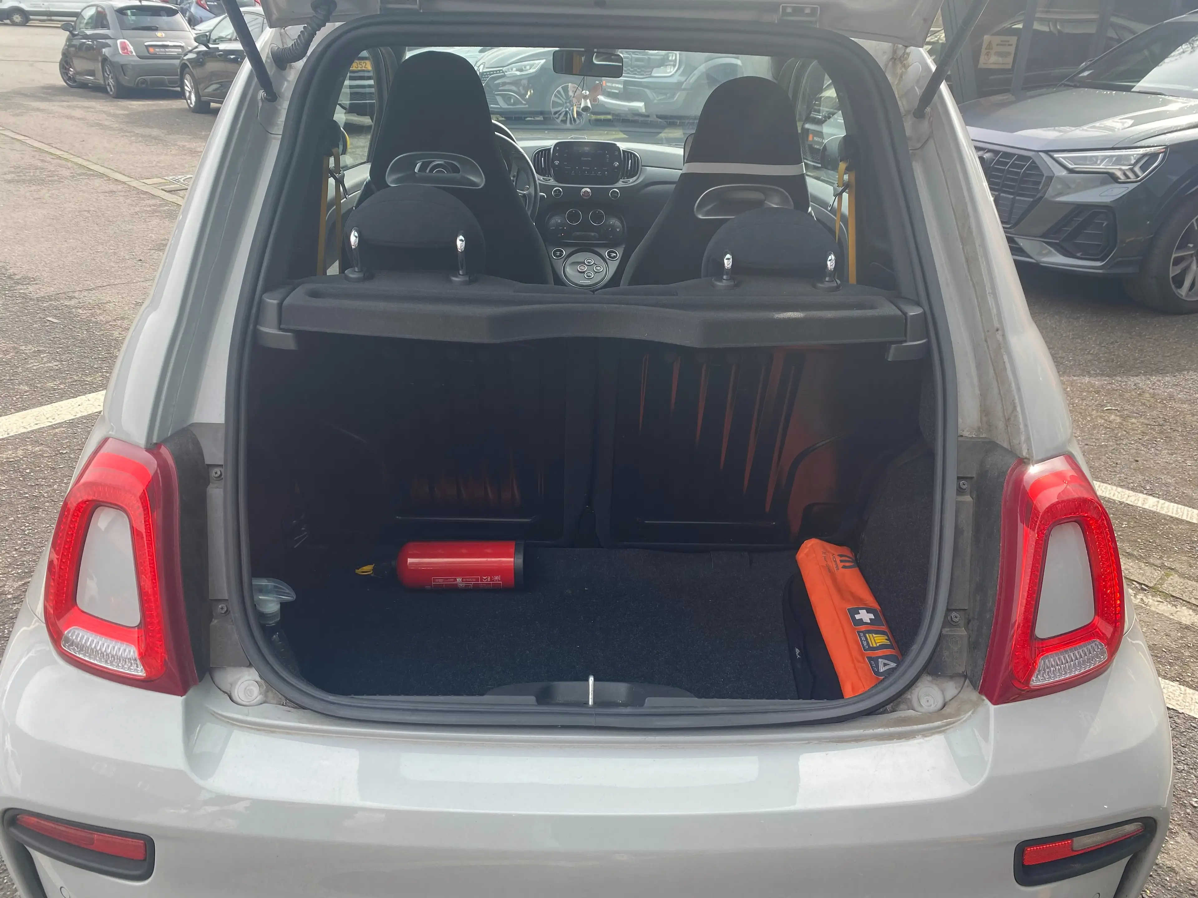 Fiat 500 Abarth 595BVA - BEATS AUDIO - JUSQU'A 48 MOIS DE GARANTIE — photo 8