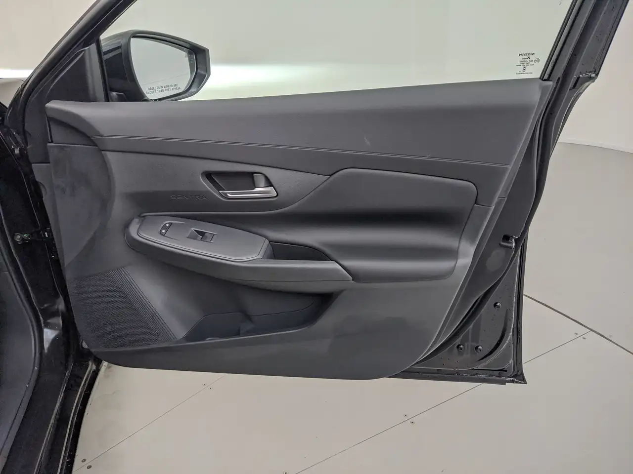 Nissan Sentra снимка Nissan Sentra
