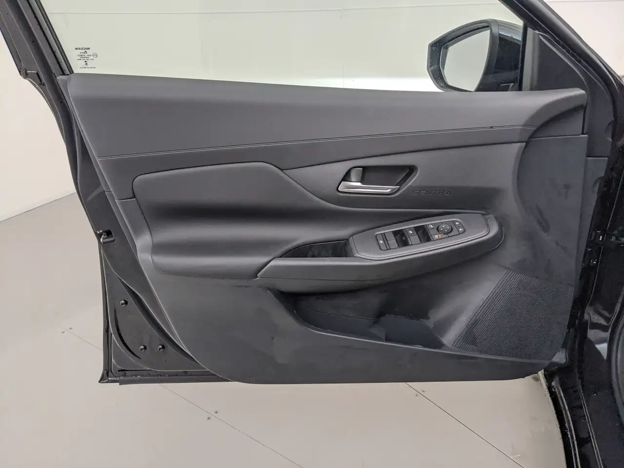 Nissan Sentra снимка Nissan Sentra