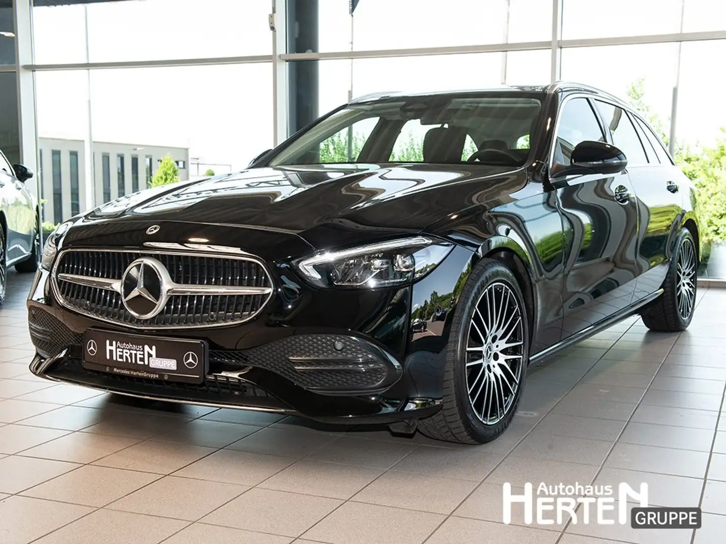 Mercedes-Benz C 180 T AVANTGARDE+AHK+LED+R-KAMERA+NAVI+DAB+SHZ Negro - 1