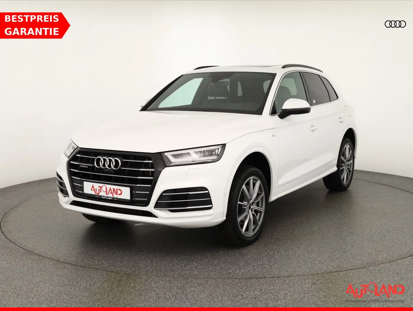 Audi Q5 55 TFSIe S-Line quattro LED Navi Panorama AHK Weiß - 1