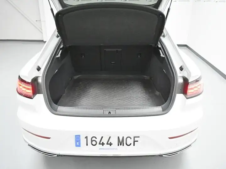 Volkswagen Arteon 2023, foto 30