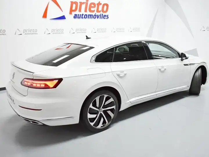 Volkswagen Arteon 2023, foto 33