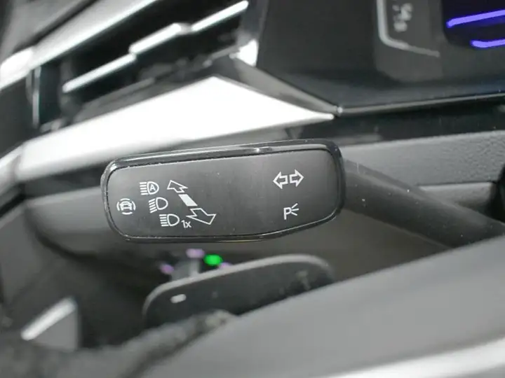 Volkswagen Arteon 2023, foto 11