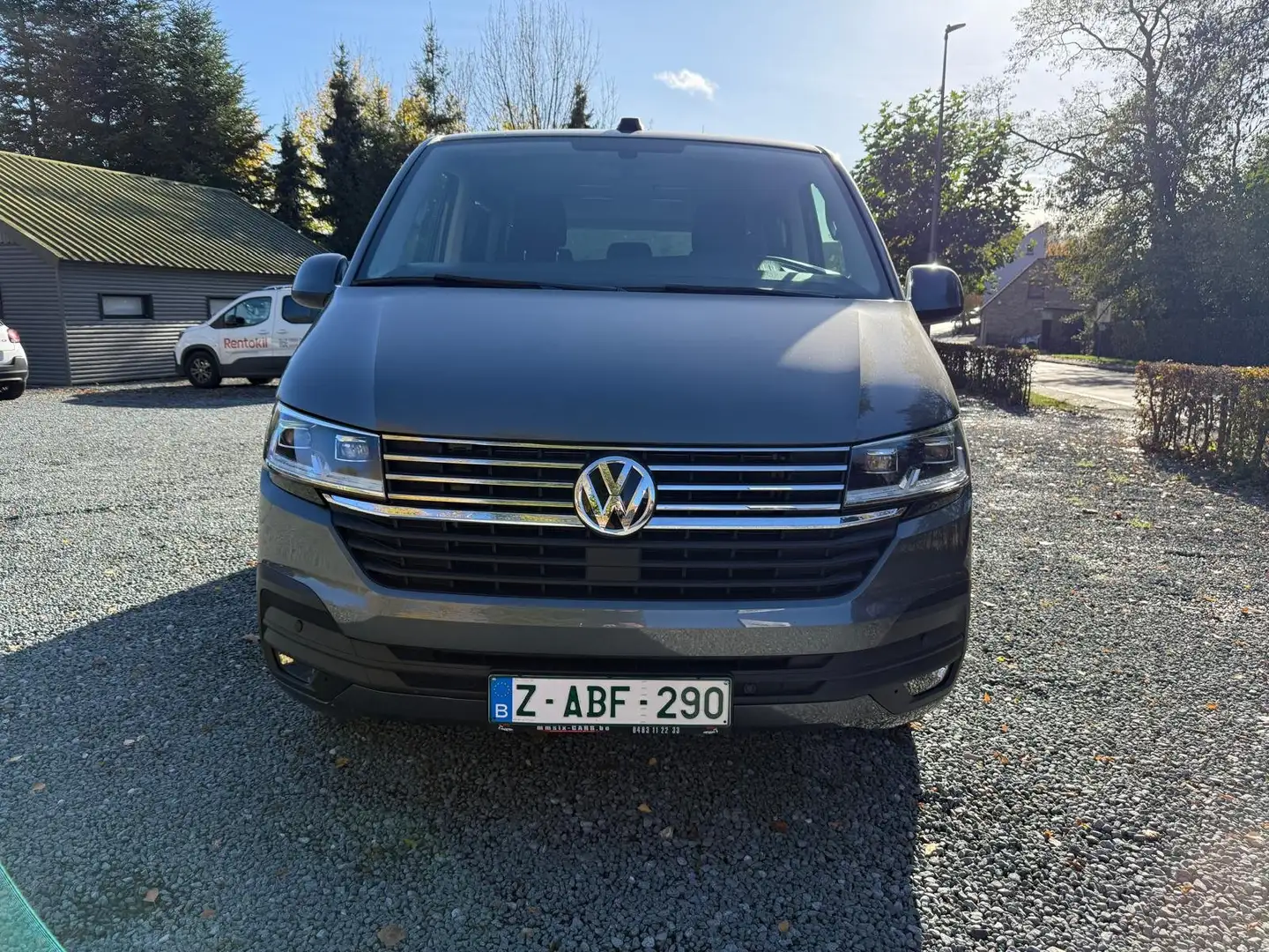 Volkswagen T6.1 Caravelle 2.0 TDi/SCR/Comfort/8Pl/DSG/EU6d/Garantie 1AN/TVA Grijs - 2