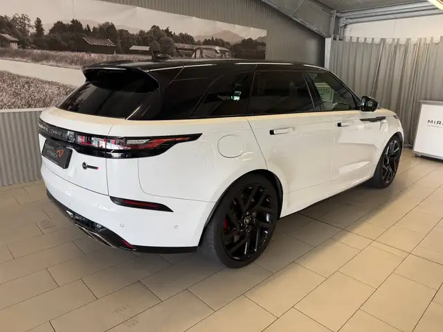 Land Rover Range Rover Velar view 7