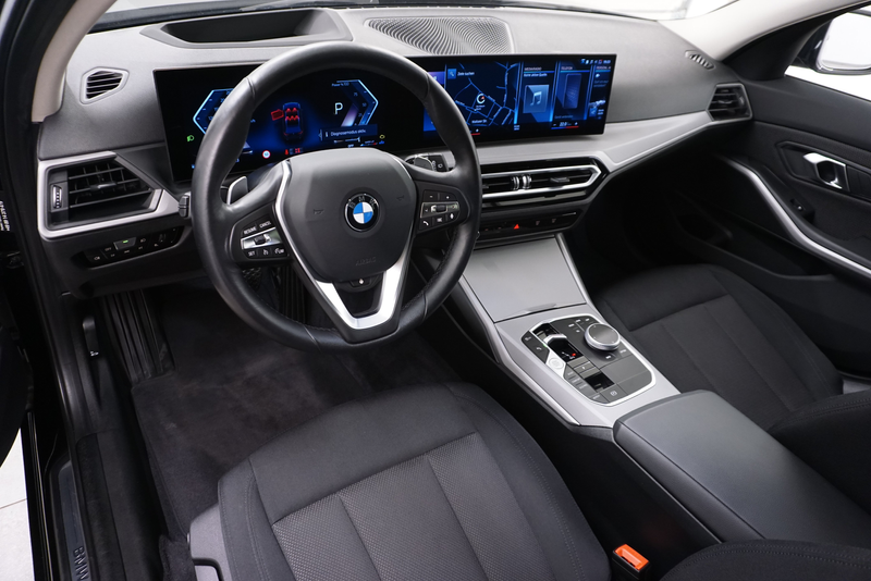 BMW 318 d // Standheizung // Head up Display // — photo 5
