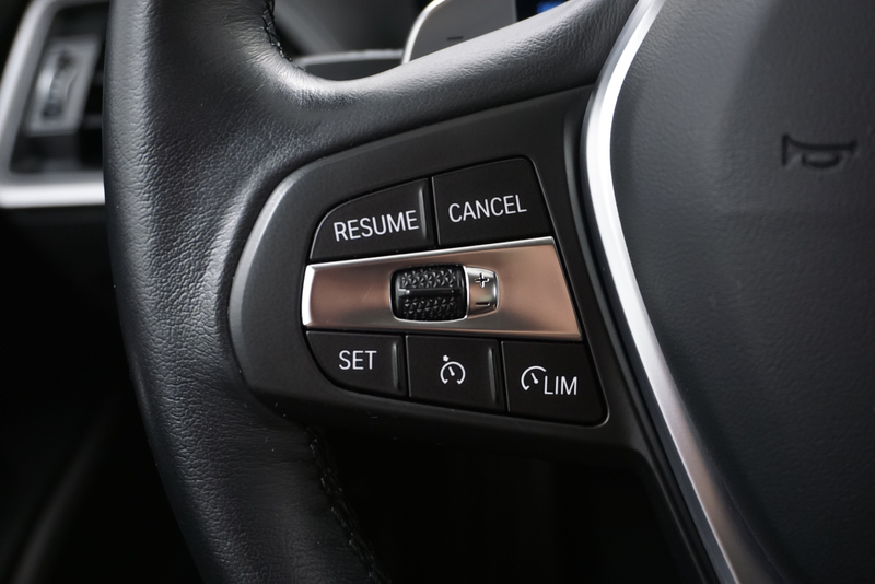 BMW 318 d // Standheizung // Head up Display // — photo 19