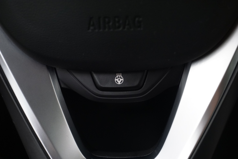BMW 318 d // Standheizung // Head up Display // — photo 18