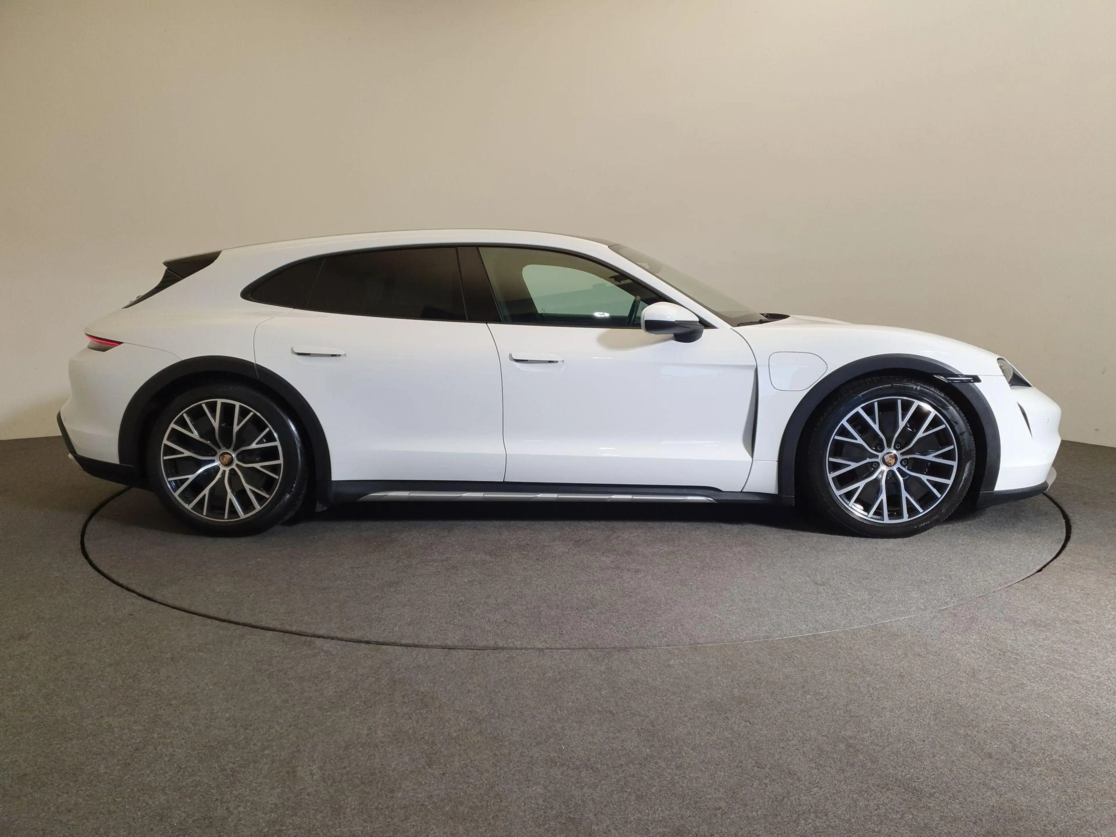 Porsche Taycan Cross Turismo 4 93 kWh Bose, Warmtepomp, Panoramad — photo 6