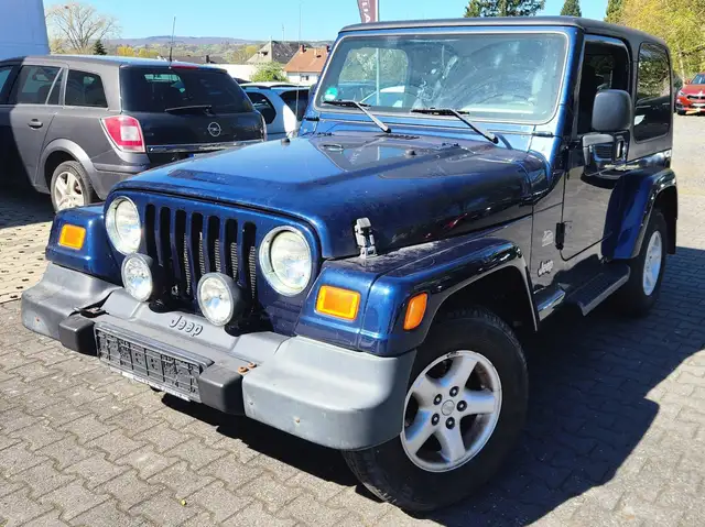 Jeep Wrangler 4.0 Sahara Edition/ Automatik/Klima/Hard&Softtop