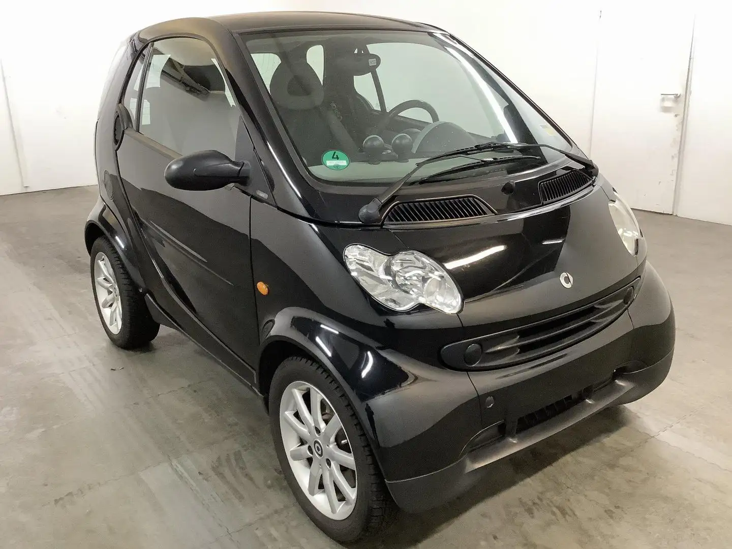 smart forTwo fortwo coupe Pure * Tüv NEU Schwarz - 2