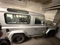 Land Rover Defender 90 - thumbnail 4