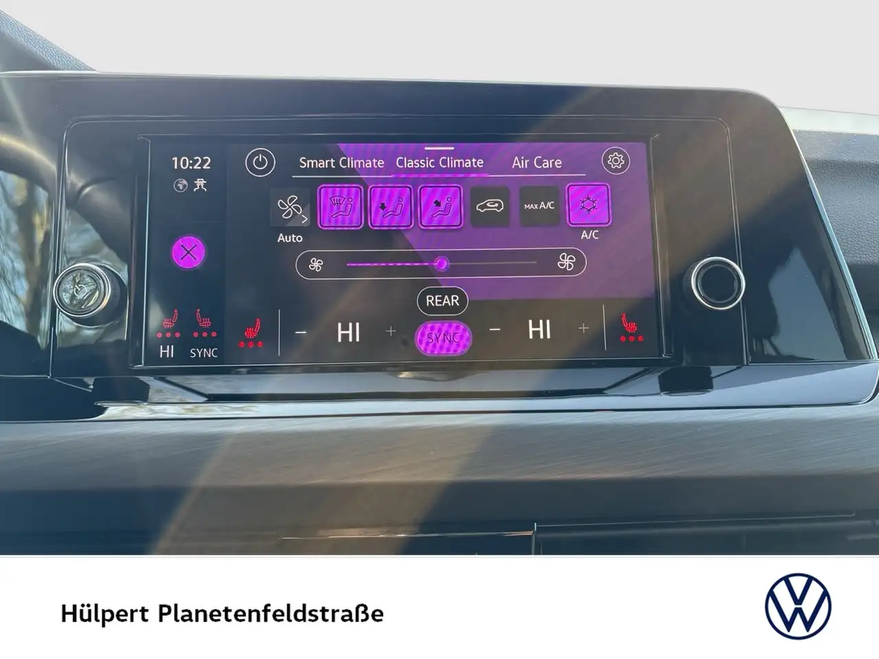 Volkswagen Golf VIII 1.5 eTSI STYLE CAM ACC CARPLAY LM17 11