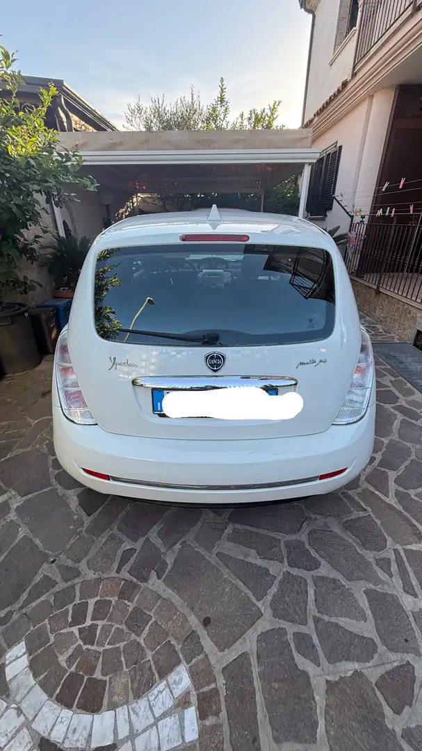 Lancia Ypsilon 1.3 mjt 16v Argento - 2