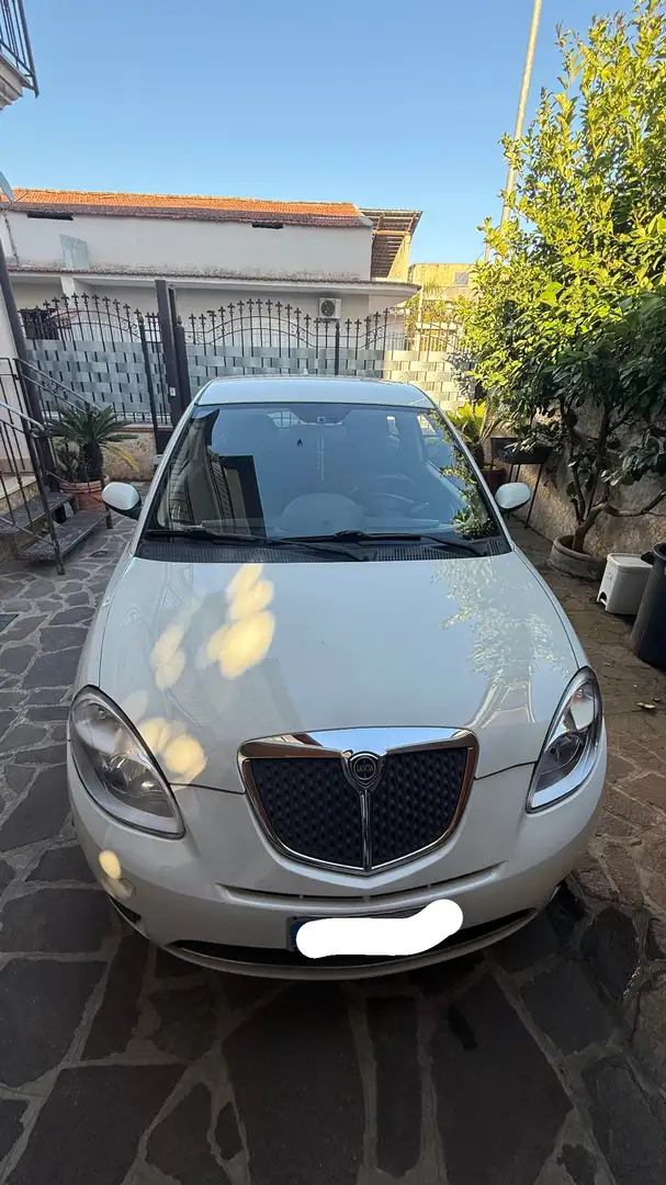 Lancia Ypsilon 1.3 mjt 16v Argento - 1