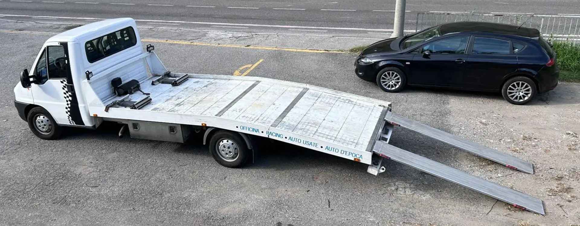 Fiat Ducato 2.8 JTD CARROATREZZI TEL 327- 4425768 Bleu - 1