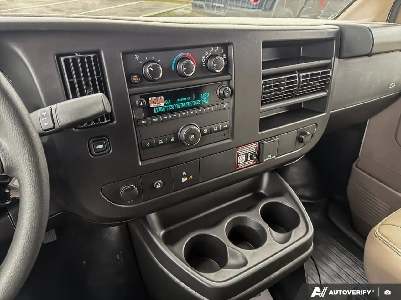 Chevrolet Express 2500 снимка Chevrolet Express 2500