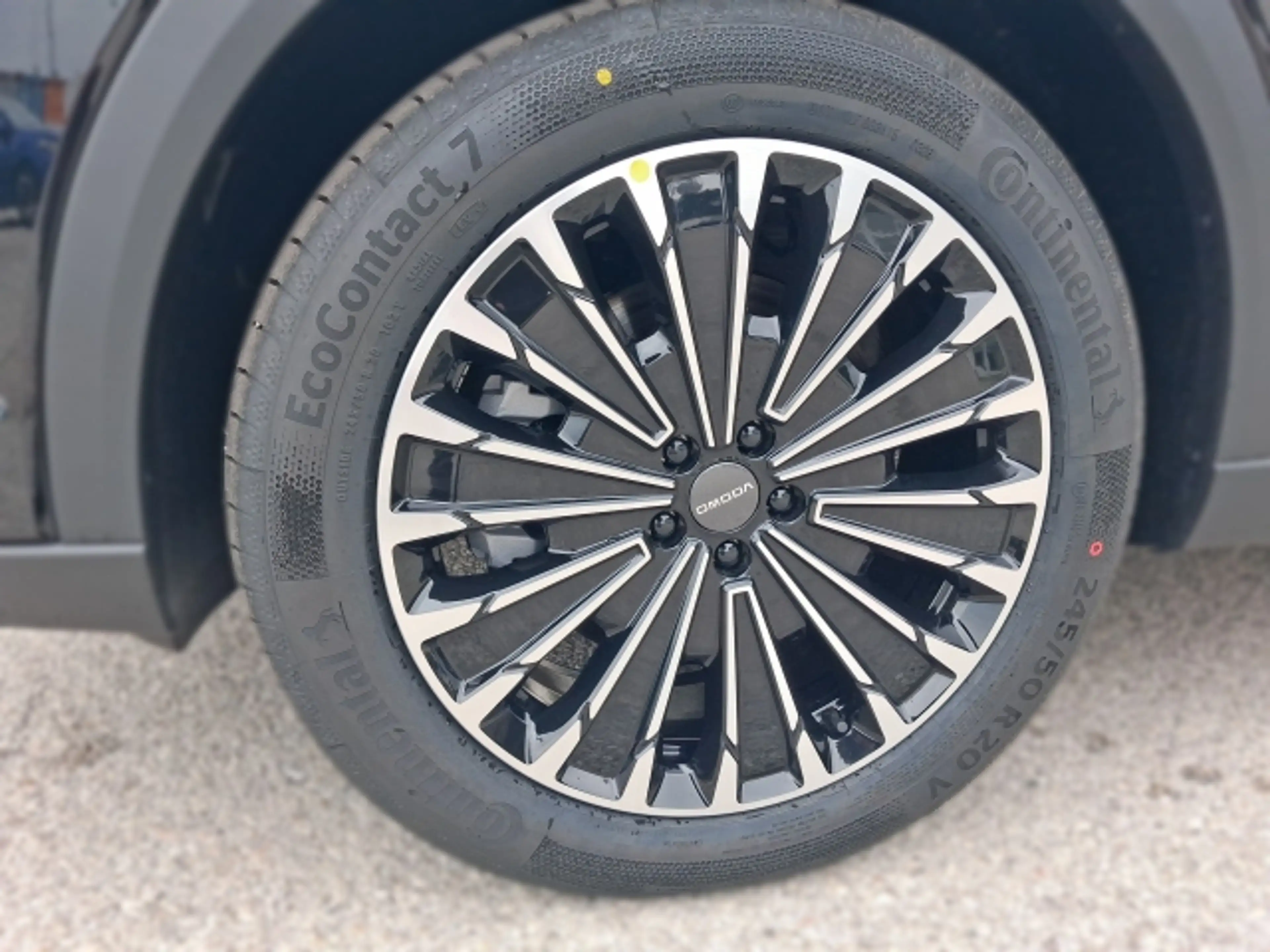 Omoda 9 Omoda 9 Plug-In Hybrid mit SHS und Allrad — photo 10