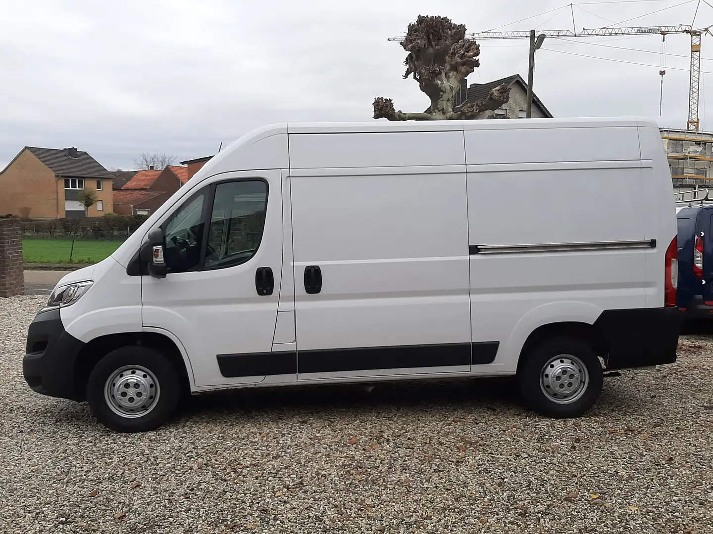 Citroen Jumper Großraumkasten L2H2 Navi/ Line Assist Wit - 2