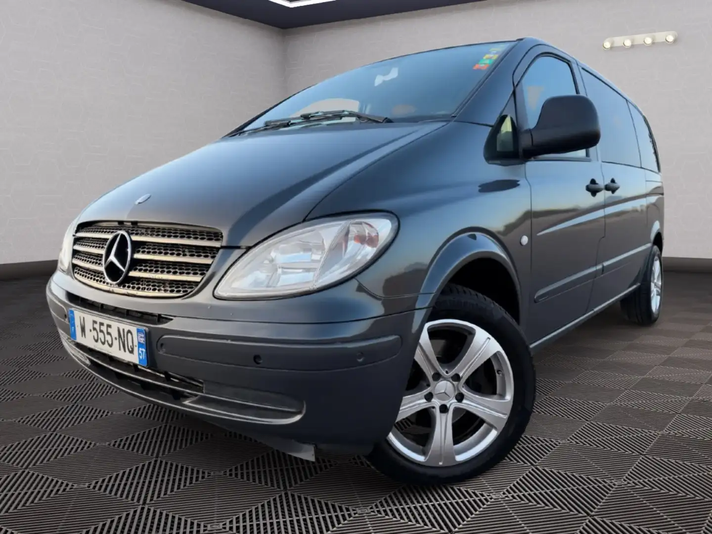 Mercedes-Benz Vito (VDS 639.601) 115 CDI Compact Grau - 1