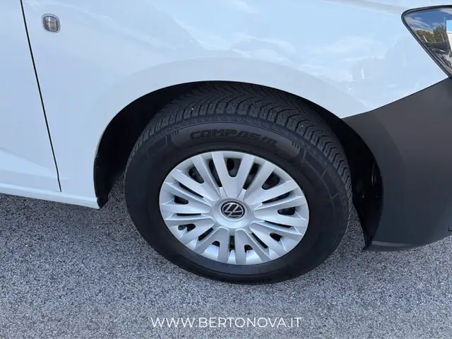 Volkswagen Caddy view 8