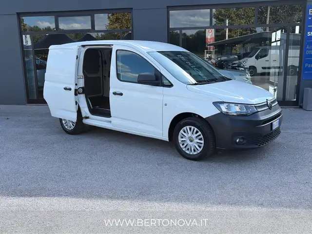 Volkswagen Caddy view 5