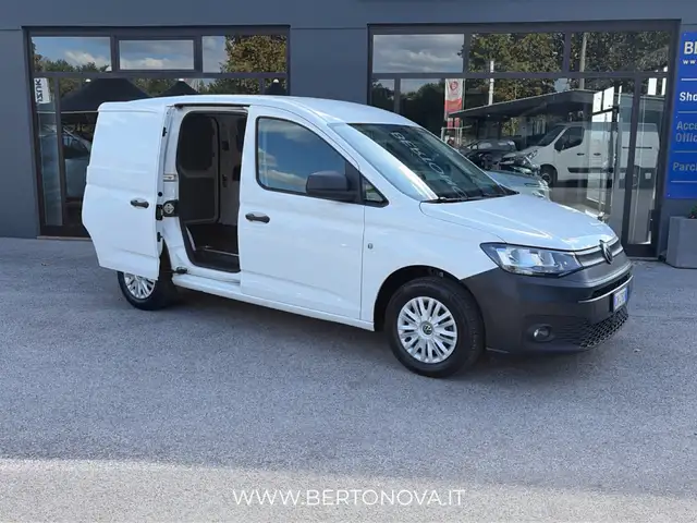 Volkswagen Caddy view 6