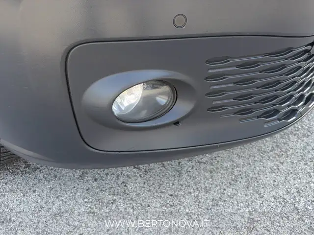 Volkswagen Caddy view 7