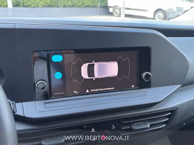 Volkswagen Caddy view 14