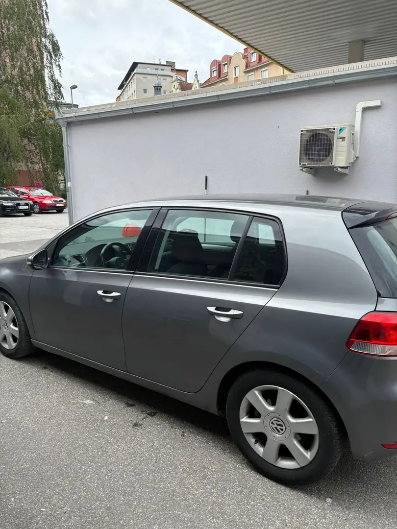 Volkswagen Golf 2.0 TDI DPF Comfortline - 2