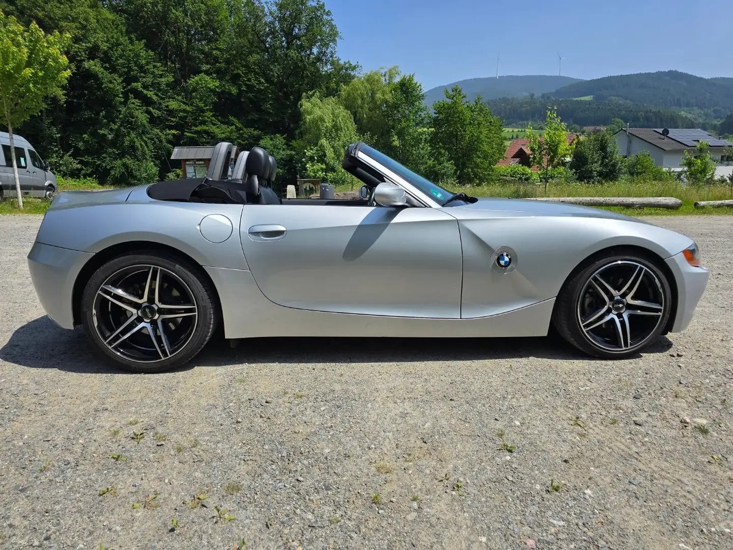 BMW Z4 BMW Z4 3.0i Roadster SMG, M-Sportfahrwerk Silber - 1