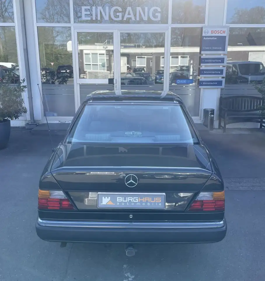Mercedes-Benz E 200 SSD/SCHECKHEFT/H-ZUL./AHK./Bestzustand, foto 12