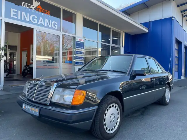 Mercedes-Benz E 200 SSD/SCHECKHEFT/H-ZUL./AHK./Bestzustand