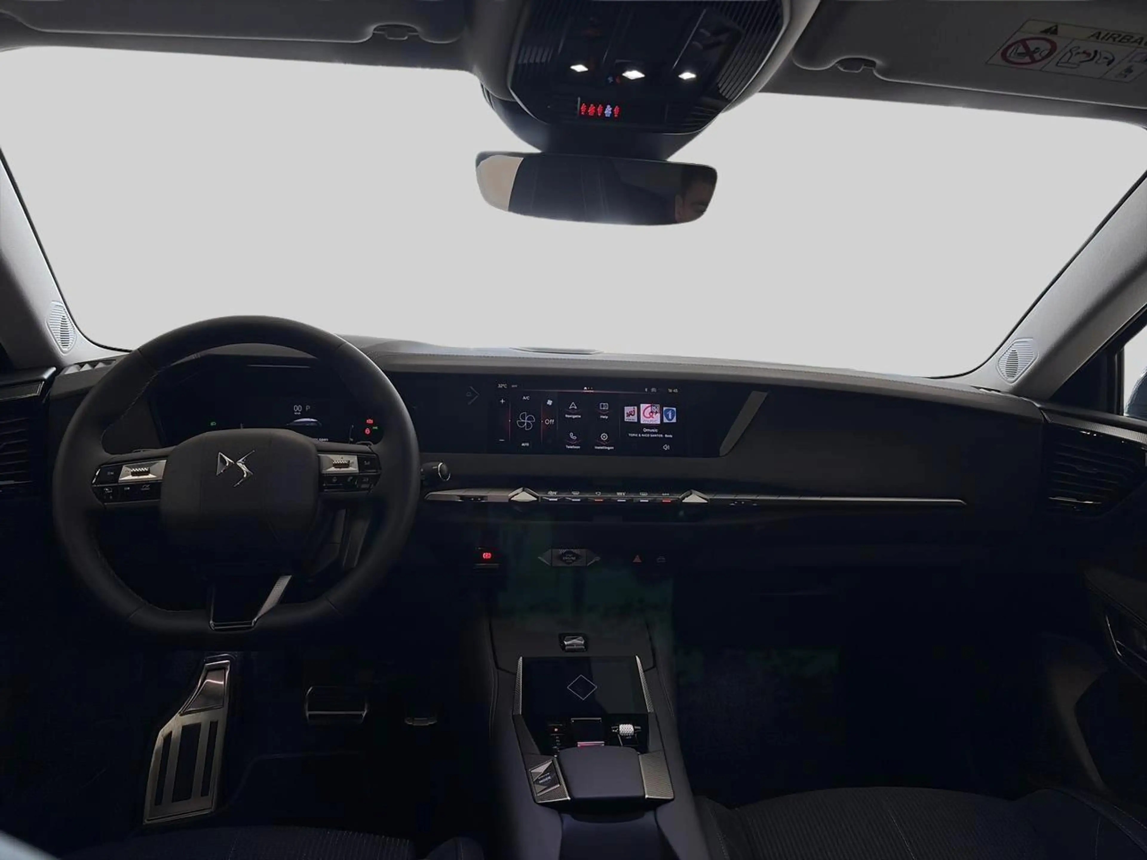 DS Automobiles DS 4 HYBRID 145 Auto Etoile — photo 13