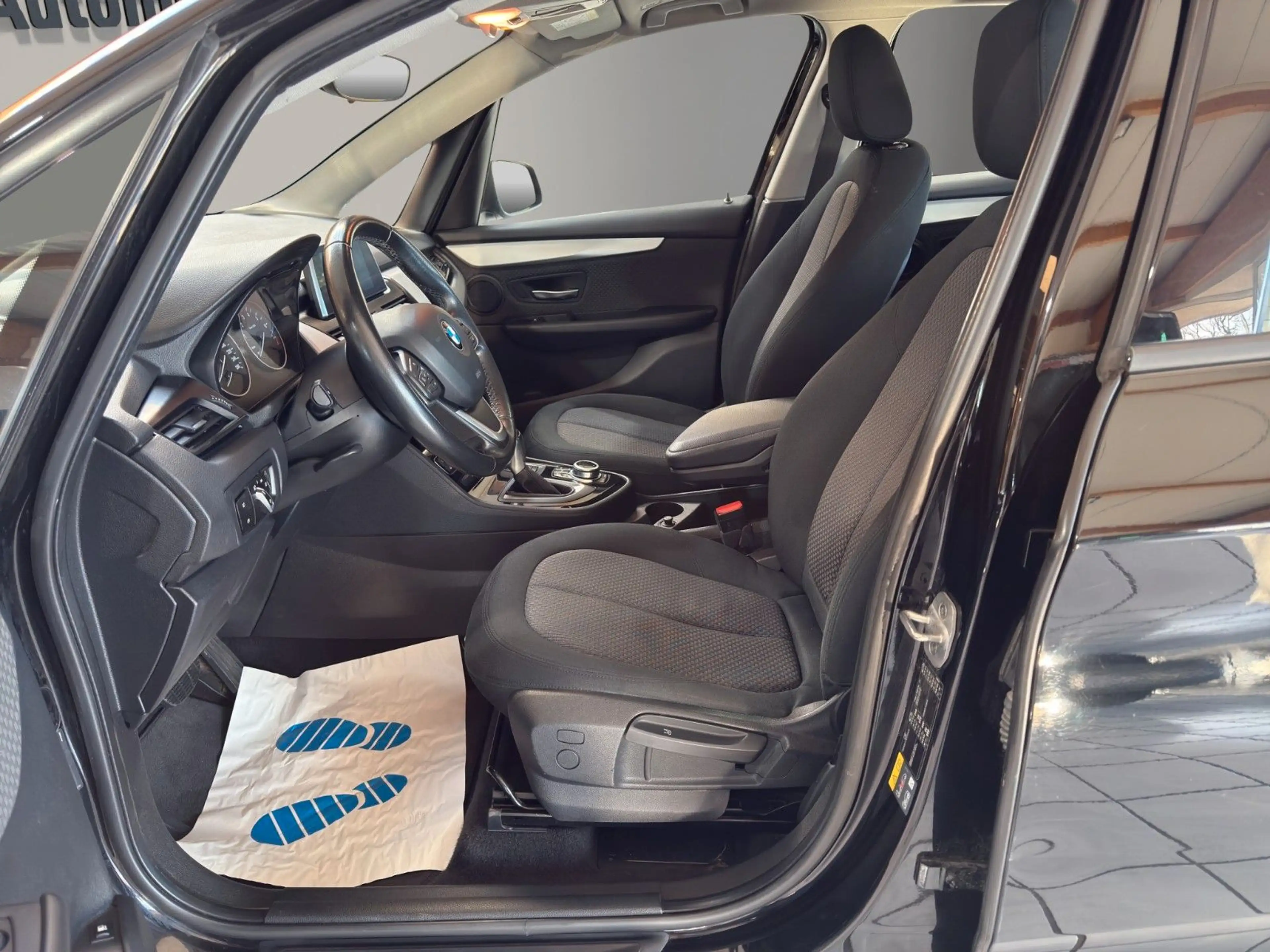 BMW 225 xe Advantage/HYBRID/SHZ/PDC/SD/PD/UVM.. — photo 12
