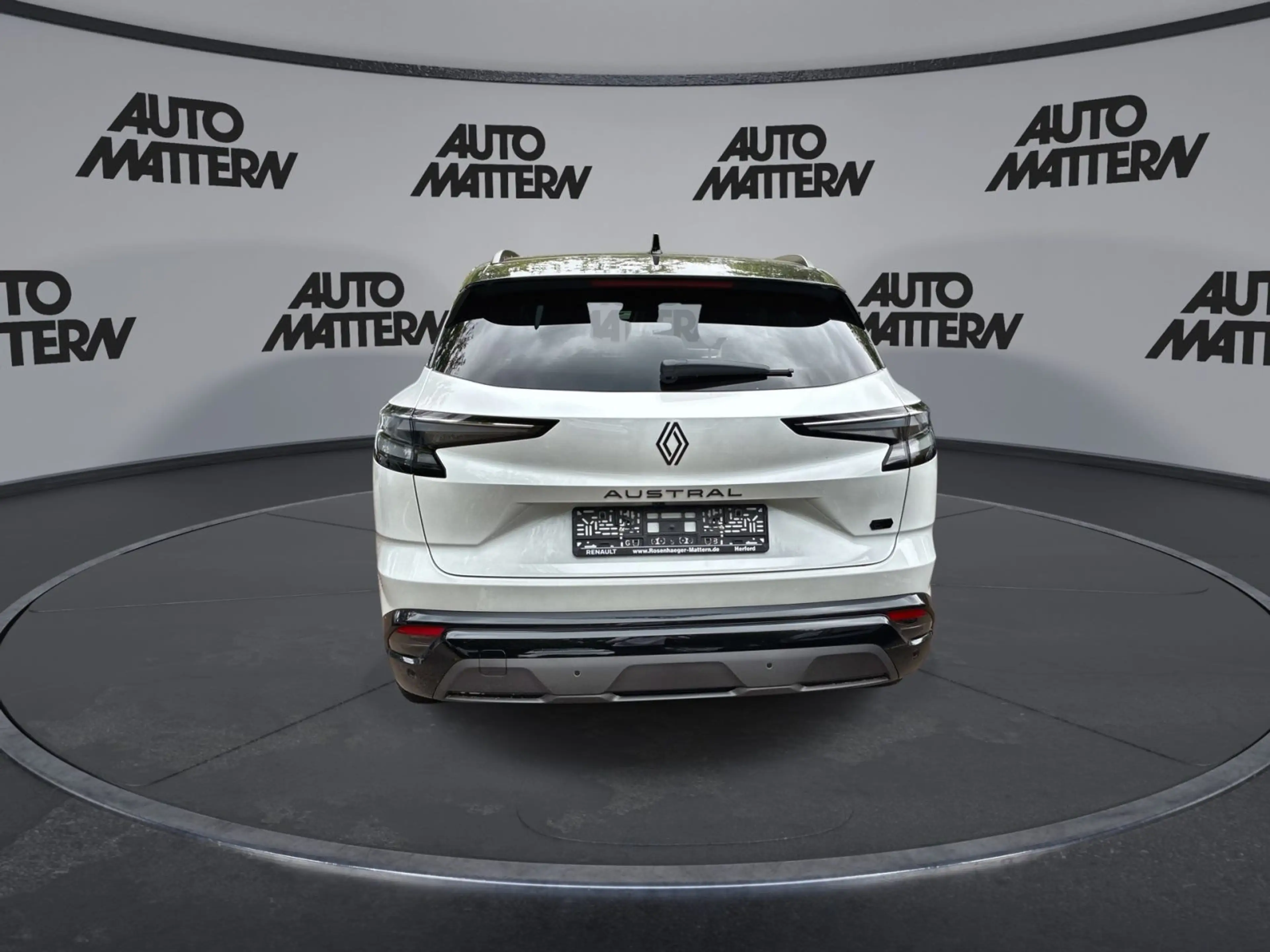 Renault Austral Alpine E-TECH Hybrid 200 — photo 7