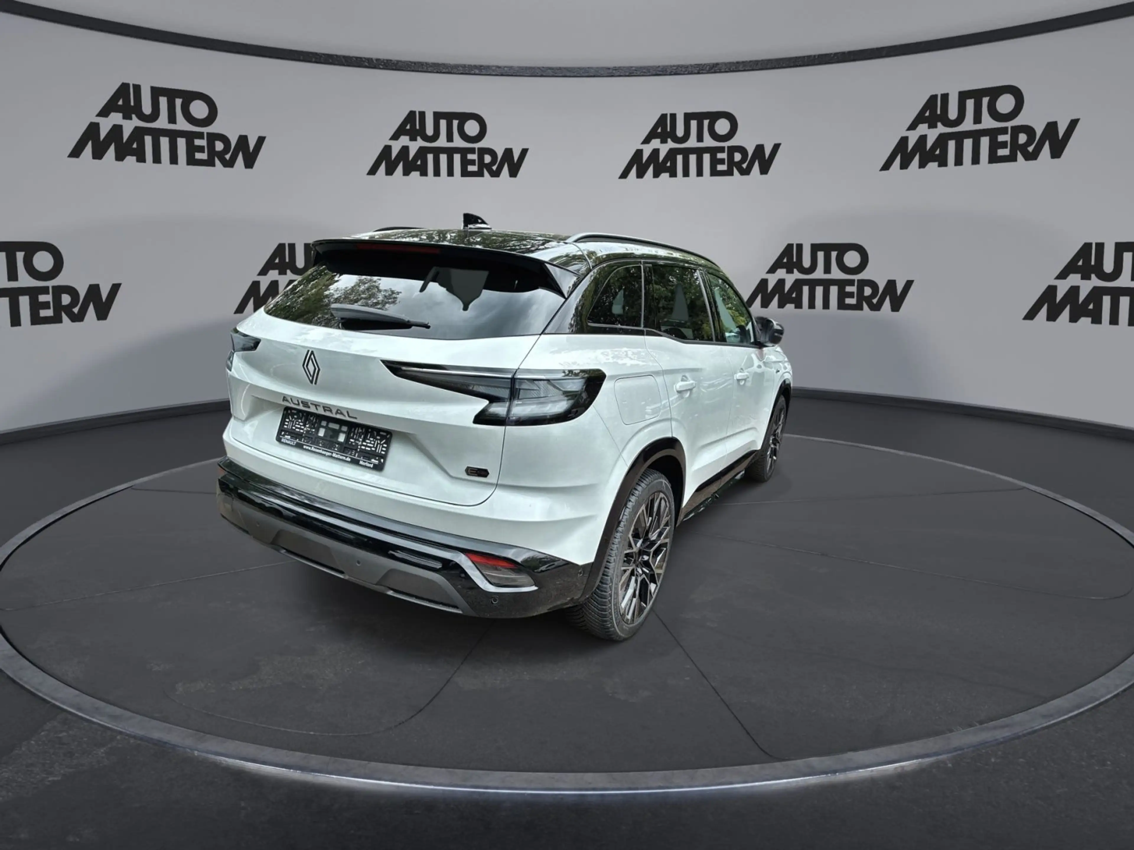 Renault Austral Alpine E-TECH Hybrid 200 — photo 8