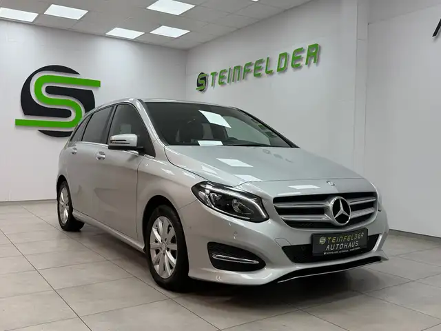 Mercedes-Benz B 180 CDI / d TEMPOMAT / KAMERA / LED / AHK