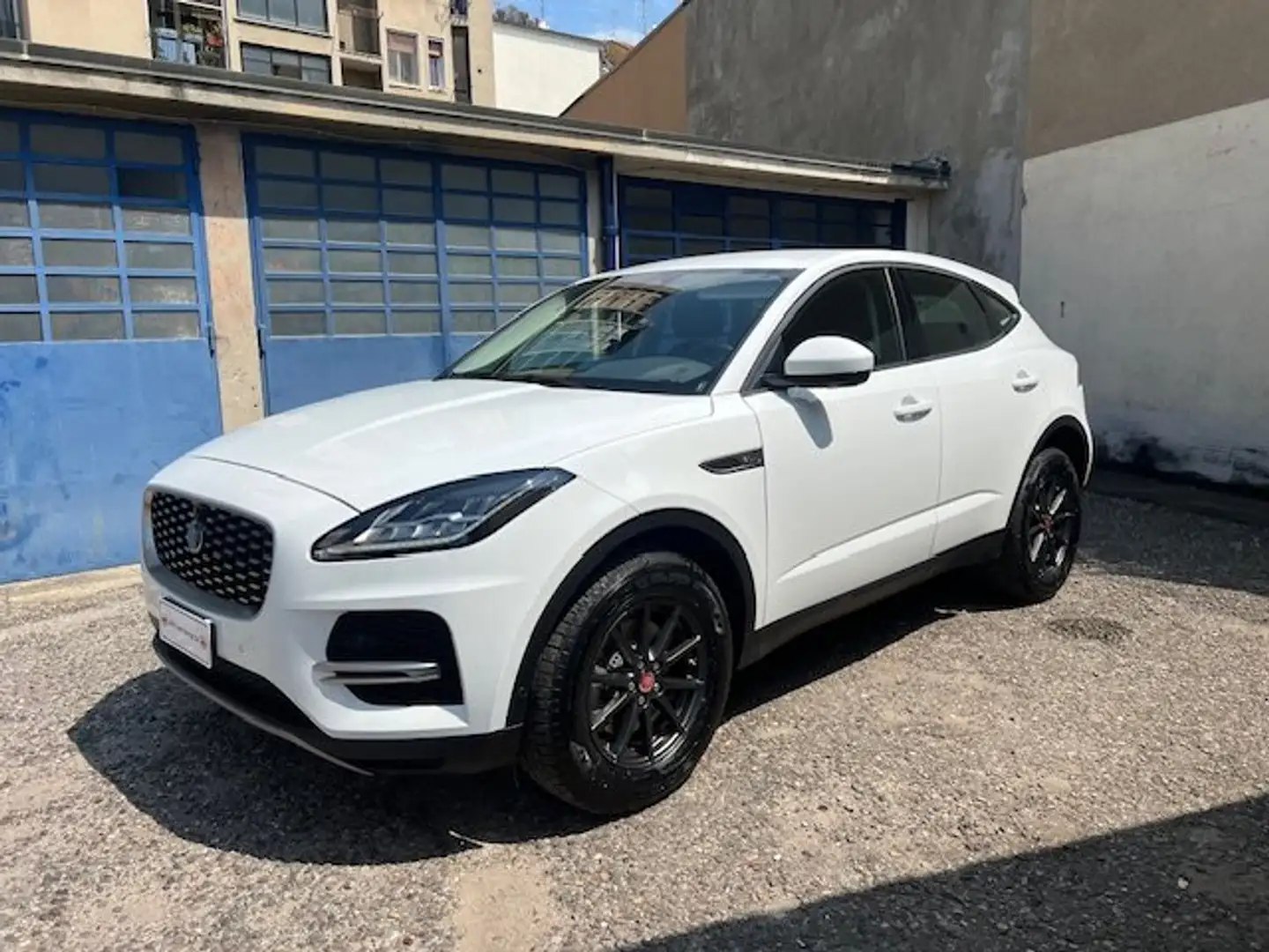 Jaguar E-Pace E-Pace 2021 1.5 i3 mhev S fwd 160cv auto Bianco - 1