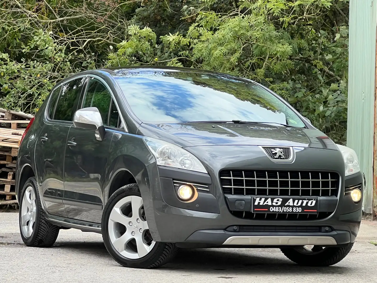 Peugeot 3008 1.6 e-HDi//NAVI//TOITPANO//CRUISECONTROL - 2